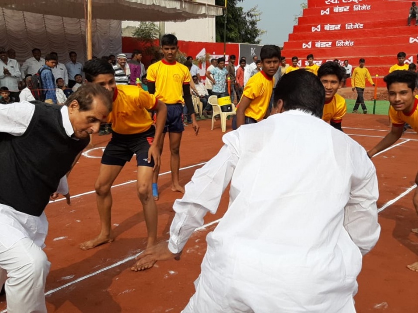 kabaddi competition; Jagdamba Kabaddi team's winning | मुख्यमंत्री चषक कबड्डी स्पर्धा; जगदंबा कबड्डी संघाची विजयी सलामी