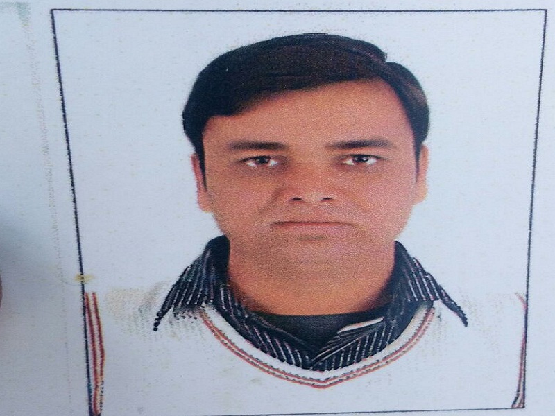 Gujarat's MR dies in Aurangabad; The dead bodies found in the lodge near the bus stand | गुजरातच्या 'एमआर' चा औरंगाबादमध्ये मृत्यू; बसस्थानकाजवळ लॉजमध्ये आढळला कुजलेला मृतदेह