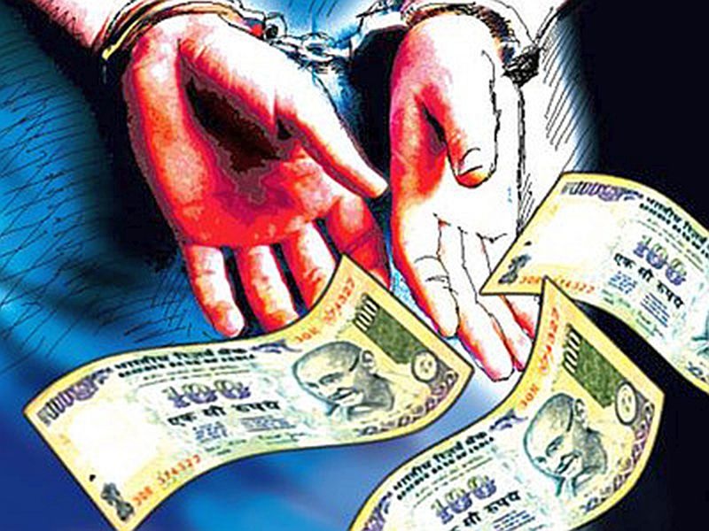 Niggaon (M) Talathi Attempt on taking bribe | लाच घेताना निमगांव (म) चा तलाठी अटकेत
