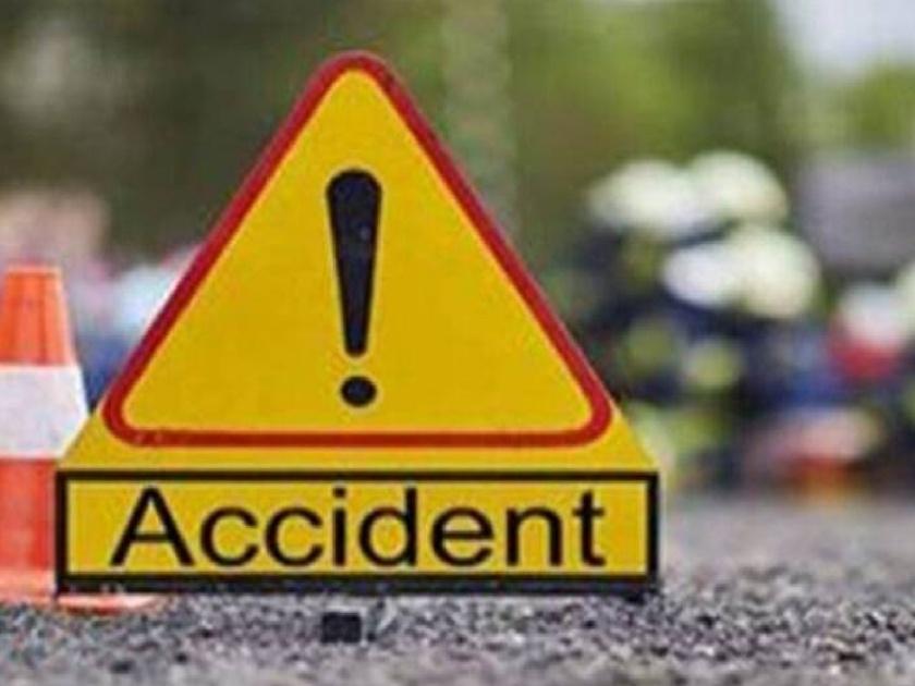 A container parked on the Pune-Bangalore National Highway was hit from behind, Bike rider from Pune killed | Satara News: थांबलेल्या कंटेनरला पाठीमागून जोराची धडक, पुण्याचा दुचाकीस्वार ठार; हेल्मेटची काच डोक्यात घुसली