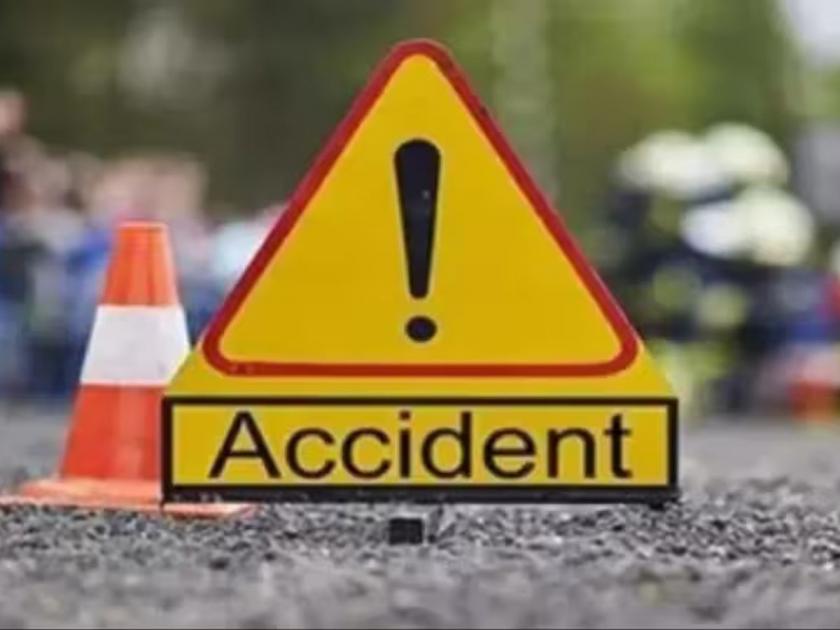 Accident in Chhattisgarh: Fatal accident between pickup van and car, 10 killed, 23 injured | पिकअप व्हॅन आणि कारचा भीषण अपघात, १० जणांचा मृत्यू, २३ जण जखमी   