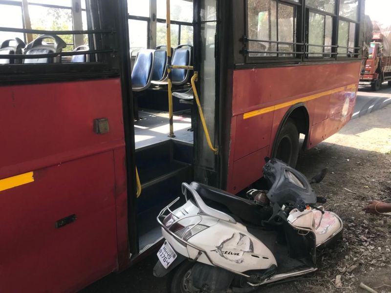'Apali bus' hits the bike: The mother and son dies | ‘आपली बस’ची दुचाकीला धडक : आईसह मुलाचा मृत्यू