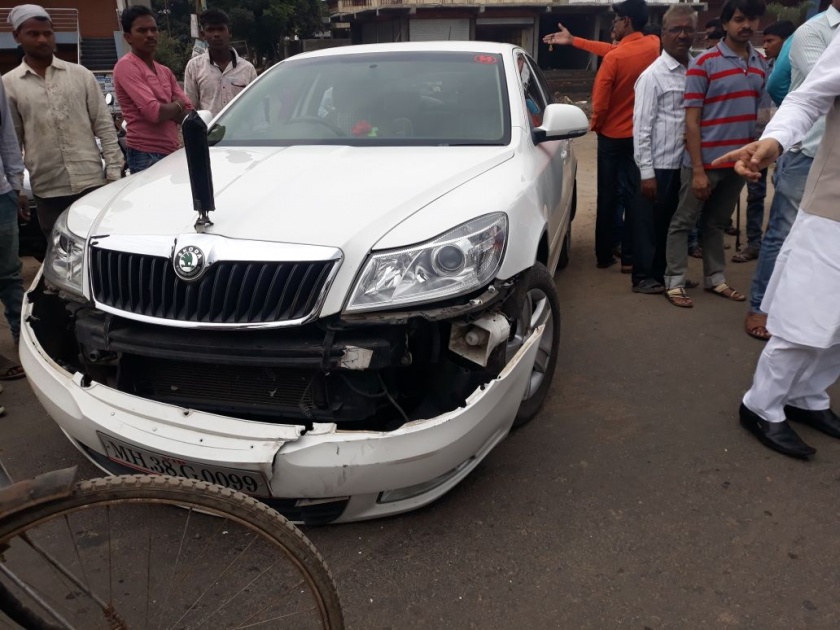 Madhukar Kamble vehicle Accident near Jalna | अण्णाभाउ साठे स्मारक समितीचे उपाध्यक्ष मधुकर कांबळे यांच्या वाहनाला जालन्याजवळ अपघात