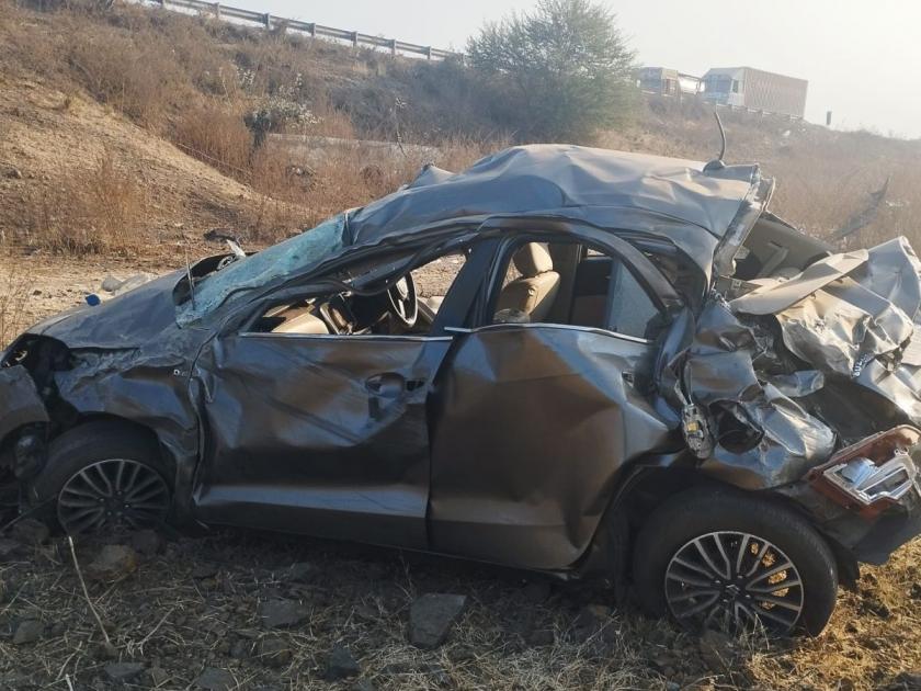Pune: Driver lost control, car overturned, 3 killed including Mother & Son in horrific accident | Pune: चालकाचे नियंत्रण सुटले, पलट्या खात कार फरफटत गेली, भीषण अपघातात मायलेकासह तीन जणांचा मृत्यू