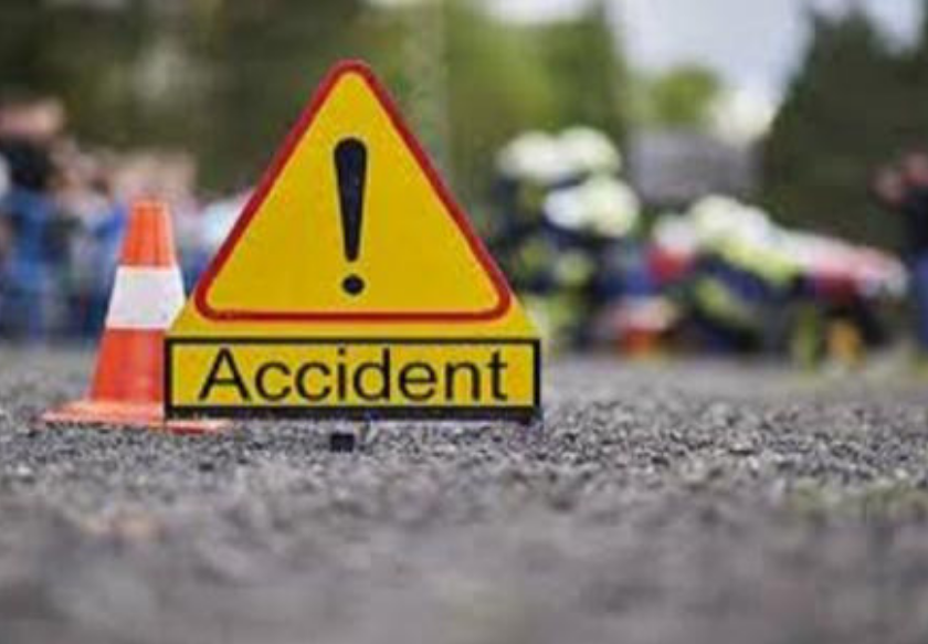 Accident: Two youths killed in dumper collision, driver passes | Accident : डंपरच्या धडकेत दोन तरुण ठार, चालक पसार 
