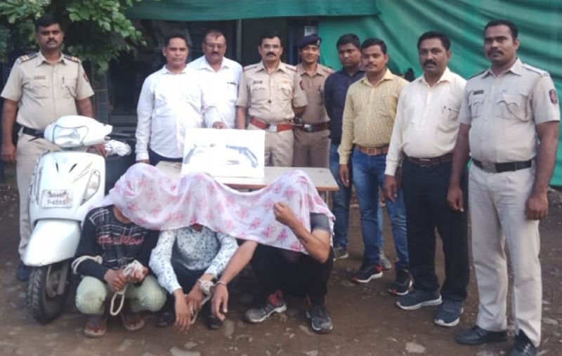 Deadly weapon with two pistols seized in Nagpur | नागपुरात दोन पिस्तुलासह घातक शस्त्र जप्त