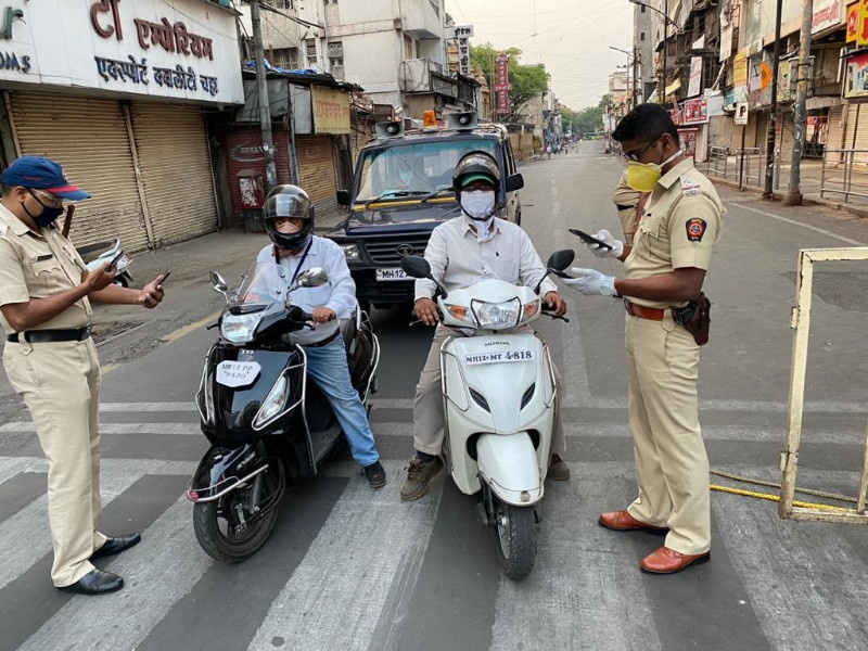 shocking ! 24,000 crimes were registered During the lockdown in Pune city | अबब! लॉकडाऊनच्या काळात पुणे शहरात जमावबंदीचे २४ हजार गुन्हे दाखल 