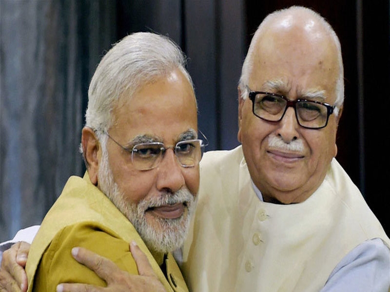 Advani's tragedy | अडवाणींची शोकांतिका