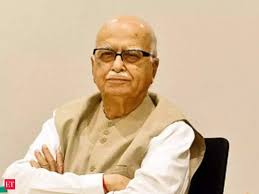 When exactly did you welcome LK Advani at Paldhi? - Question of Uday Bhalerao to Gulabrao Patil | लालकृष्ण अडवाणी यांचे पाळधी येथे स्वागत नेमके कधी केले ? - गुलाबराव पाटील यांना उदय भालेराव यांचा सवाल