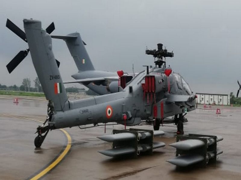  Four 'Apache' helicopters arrive in India ahead of time | चार ‘अ‍ॅपाचे’ हेलिकॉप्टर वेळेआधीच भारतात