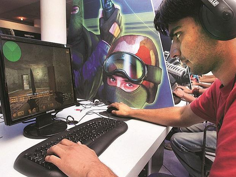 India also needs to impose restrictions on online gaming; Health effects, experts say pdc | भारतातही ऑनलाइन गेमिंगवर निर्बंध लागू करण्याची गरज; आरोग्यावर होतो परिणाम, तज्ज्ञांचे मत