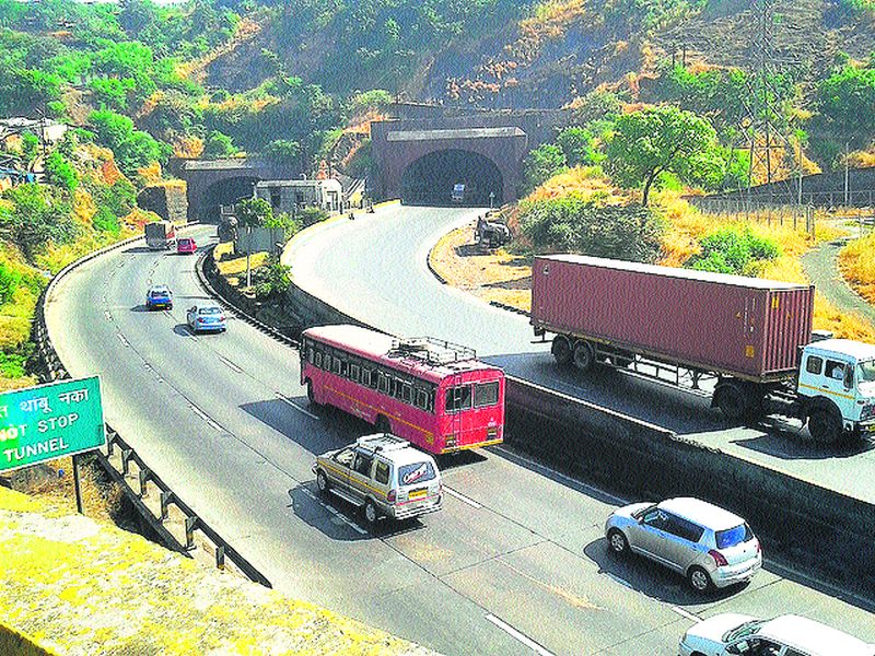 Ahmednagar-Kalyan National Road to Death | अहमदनगर-कल्याण राष्ट्रीय मार्ग मृत्यूचा सापळा