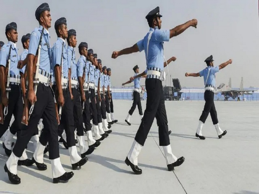 IAF AFCAT 2021 Recruitment for 334 vacancies begins on 1 June check details job offer | Indian Air Force Recruitment Notification 2021: भारतीय हवाईदलात सेवेची संधी, अर्ज प्रक्रिया सुरू; पाहा डिटेल्स