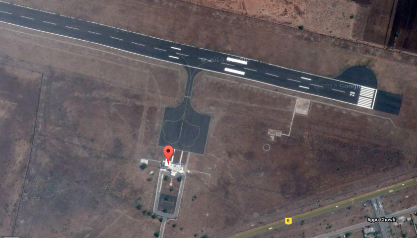 Start counting of private land for expansion of Akola Airport; Collector's instructions | अकोला विमानतळ विस्तारीकरणासाठी खासगी जमिनीची मोजणी सुरू करा ; जिल्हाधिकाऱ्यांचे निर्देश 