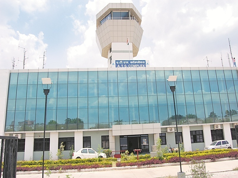 In Consumer Solutions Survey Aurangabad Airport on tenth place | ग्राहक समाधान सर्वेक्षणात औरंगाबाद विमानतळ दहाव्या स्थानी