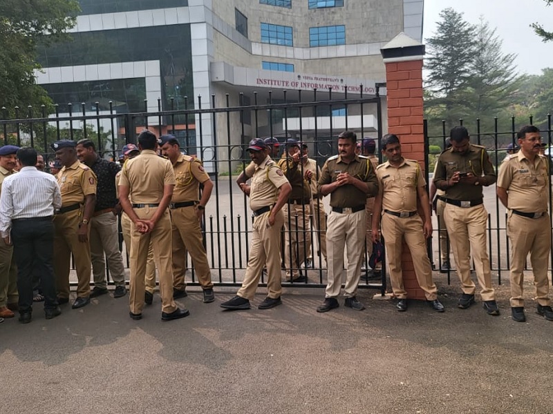 Increase in police force for Ajit Pawar's security pune latest news | Ajit Pawar | अजित पवार यांच्या सुरक्षेसाठी पोलिस बंदोबस्तात वाढ
