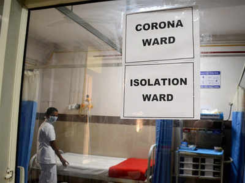 Beds available in the Akola city for Corona patients, but not for a fee! | कोरोना रुग्णांसाठी शहरात बेड्स उपलब्ध, पण पैसे मोजून!