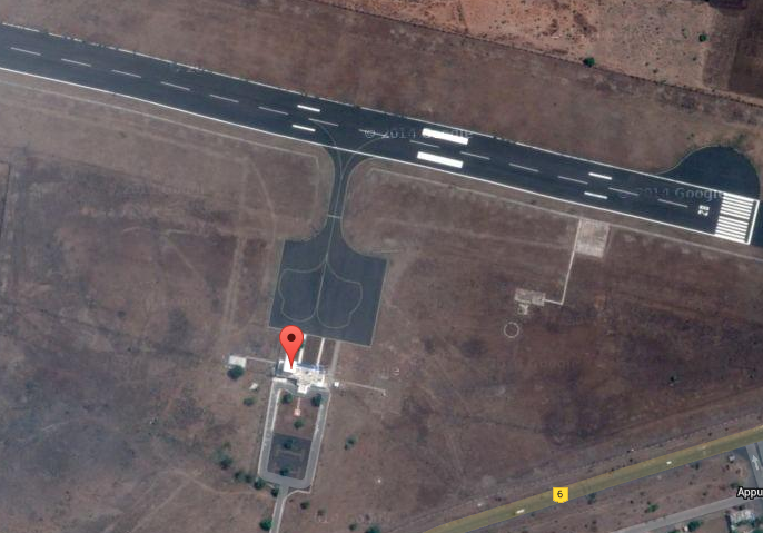 Akola airport expantion issue pending from 10 years | १० वर्षांपासून अकोला विमानतळ विस्तारीकरणाचे घोंगडे भिजतच!