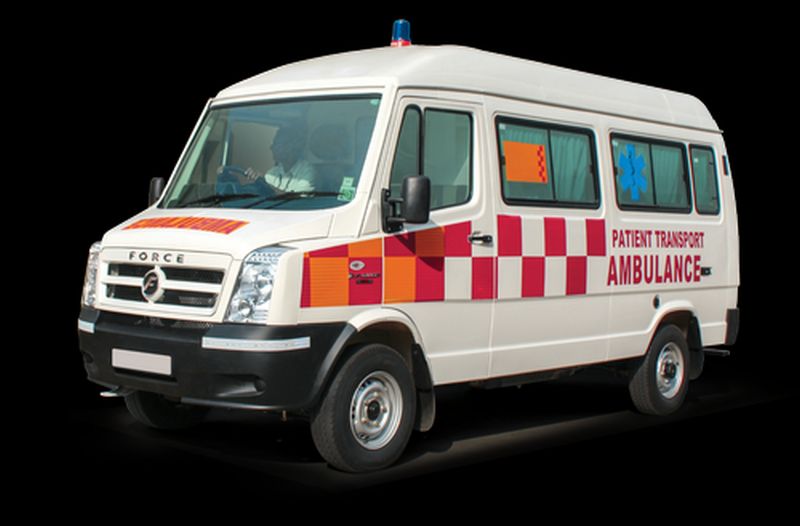 Akola Municipal Corporation not bear the Ambulance expances | अकाेला महापालिकेला रुग्णवाहिकाही झेपेना!