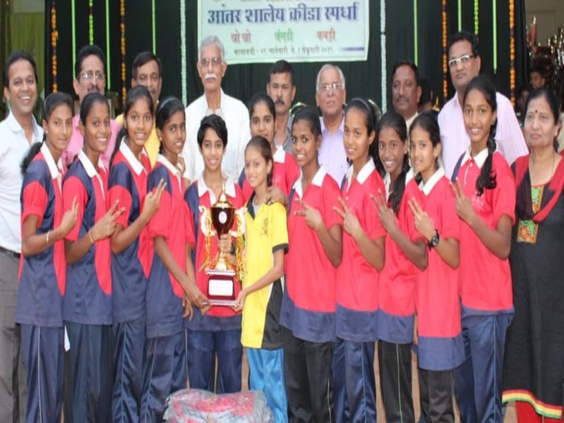 Amharhind School Khokho: Mahatma Gandhi Vidyamandir won doubles championship | अमरहिंद शालेय खोखो : महात्मा गांधी विद्यामंदिरला दुहेरी विजेतेपद