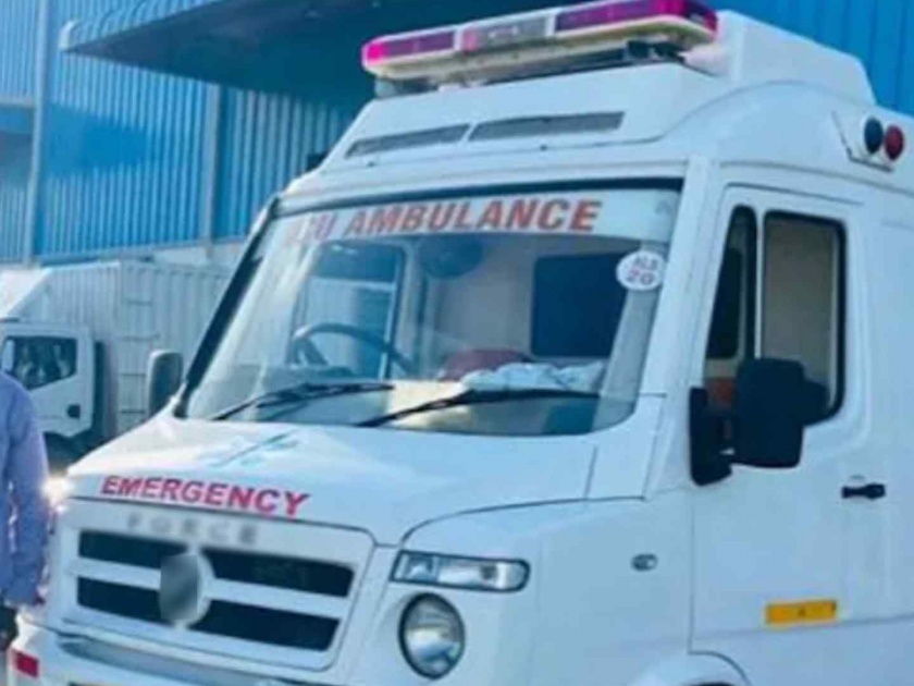 Contractor's 'Barakat' in Ambulance Rental during Corona; 4 crore 98 lakh paid for 11 months | कोरोनाकाळात रुग्णवाहिका भाडेठेक्यात ठेकेदाराची ‘बरकत’; ११ महिन्यांसाठी ४ कोटी ९८ लाख