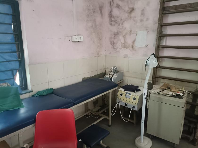 Amravati Physiotherapy department of Irwin closed due to lack of electricity | अमरावती : विजेअभावी इर्विनचा फिजिओथेरपी विभाग बंद