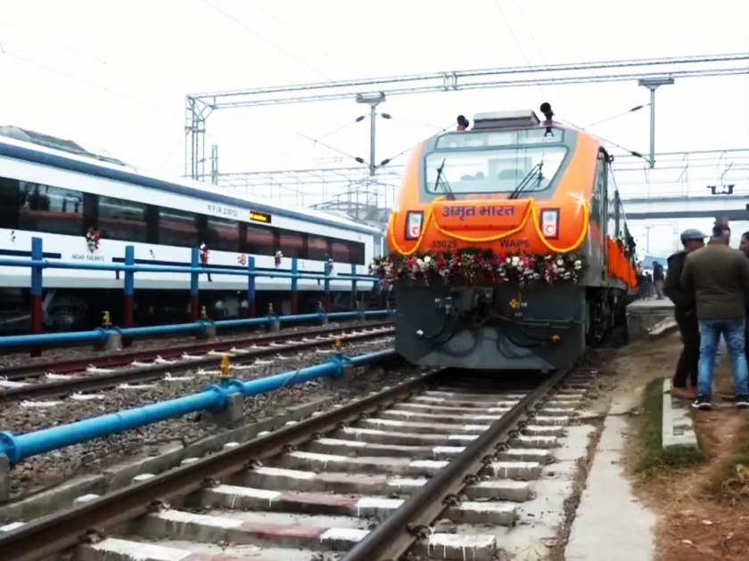 indian railway minister ashwini vaishnaw said approval for 50 more amrit bharat train | प्रवाशांसाठी आनंदाची बातमी! ५० नवीन अमृत भारत ट्रेन धावणार; अश्विनी वैष्णव यांची घोषणा
