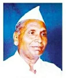 Former Minister Anandrao Devkate's death, incident in Solapur | माजी दुग्धविकास व पशुसंवर्धनमंत्री आनंदराव देवकते यांचे निधन