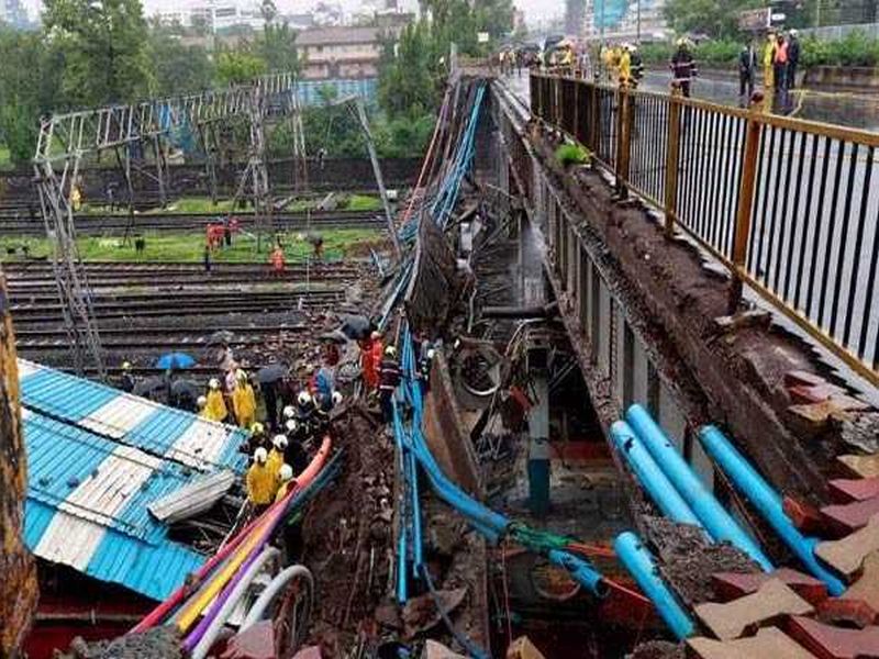 railway administration is responsible for andheri bridge collapse says report of railway security committee | सावळ्यागोंधळावर ठपका