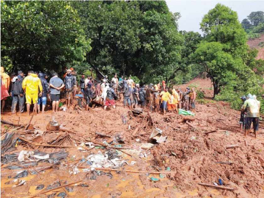 Raigad Landslides: Where do we go when the family is buried ? Taliye Villagers rise question | Raigad Landslides: कुटुंब गाडले गेल्यावर आम्ही जायचे कुठे?; किंकाळ्या, आक्रोश एका क्षणात स्तब्ध झाला
