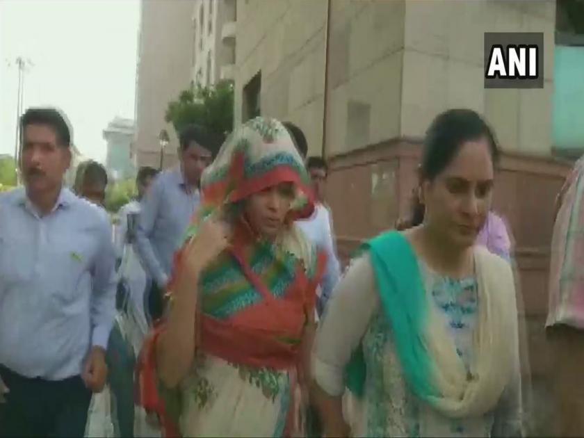 RohitShekharTiwari death case Apoorva Tiwari sent to 14-day judicial custody by Delhi's Saket Court | एन. डी. तिवारींच्या सुनेला 14 दिवसांची न्यायालयीन कोठडी 