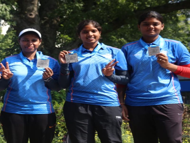 India's archer women team won silver medal | भारताच्या महिला तिरंदाजांना रौप्यपदक, मिश्र गटात कांस्य