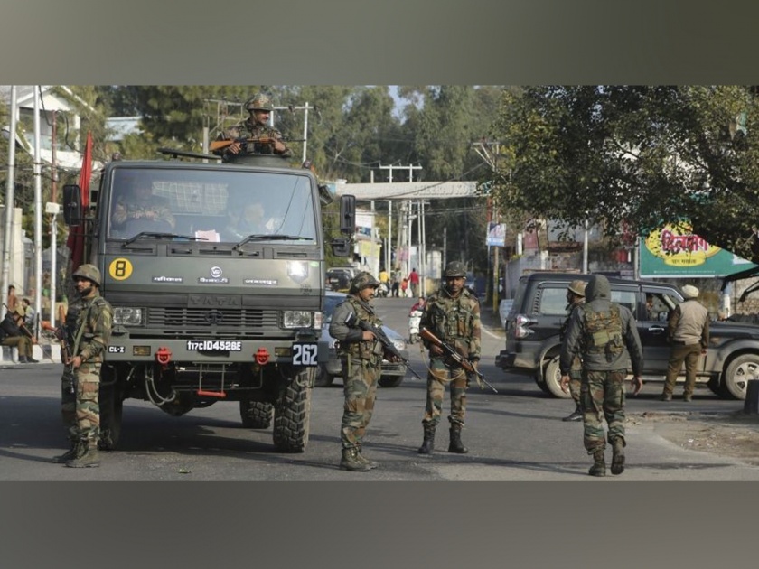 One terrorist has been neutralised in Anantnag | अनंतनाग येथील चकमकीत लष्कराकडून एका दहशतवाद्याचा खात्मा 