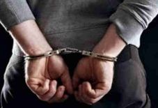 Accused arrested in two theft cases | चोरीच्या दोन घटनांमधील आरोपी जेरबंद