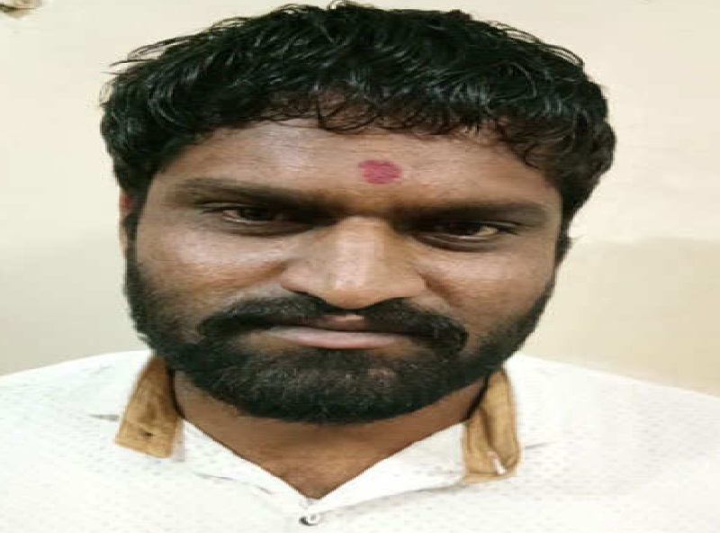 Rahul Goyakar's murder in Karjat, accused in absconding jail | जेल फोडून फरार आरोपी राहुल गोयकरचा कर्जतमध्ये खून