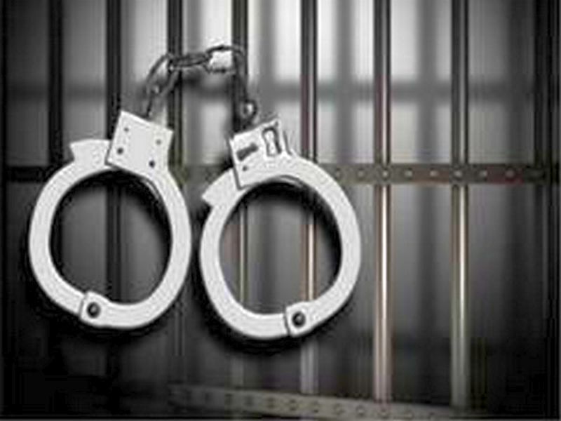 12 arrested by police in big operation in Latur | लातुरात मोठी कारवाई, पोलिसांना सतत गुंगारा देणाऱ्या १२ आराेपींना अटक!