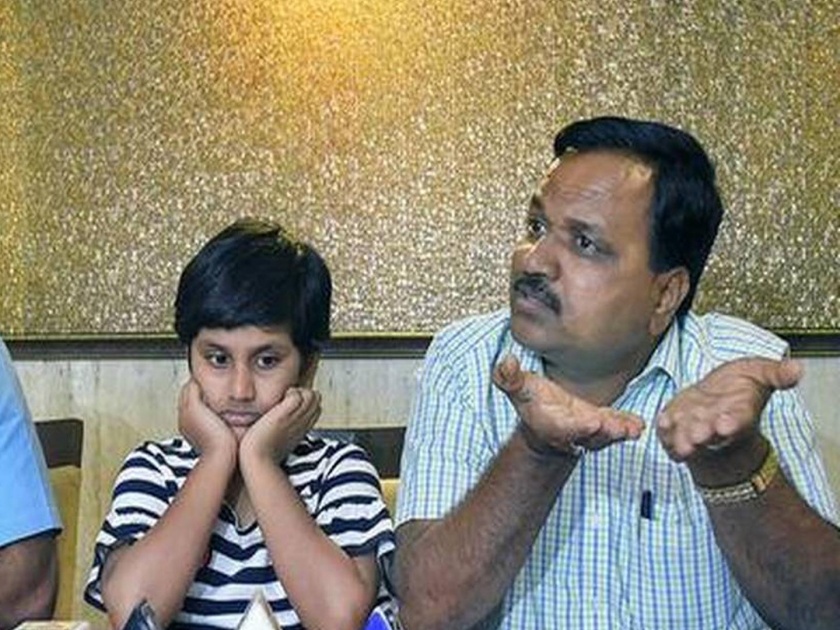 Ashwini Bidre Case : Hope you listen to me! save my father from the police | Ashwini Bidre case : माझे म्हणणे ऐकाल ना! पोलिसांपासून माझ्या बाबांना वाचवा