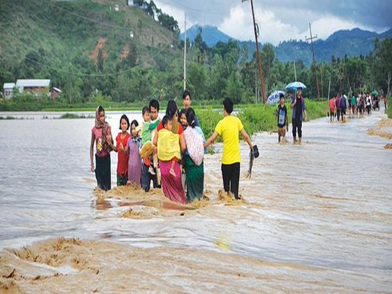 Rainfall in Assam, Tripura and Manipur, flooding in many areas | आसाम, त्रिपुरा आणि मणिपूरमध्ये पावसाचे थैमान, अनेक भागात पूरस्थिती