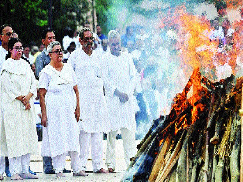 Atal Bihari Vajpayee Funeral news | अटलजी अनंतात विलीन, माजी पंतप्रधानांना अखेरचा निरोप