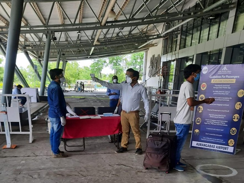 Coronavirus Unlock : Relief to Aurangabad citizens ! 'Air Flight' starts from Aurangabad after three months | Coronavirus Unlock : दिलासादायक ! तब्बल तीन महिन्यांनंतर औरंगाबादमधून विमानाचे 'उड्डाण'