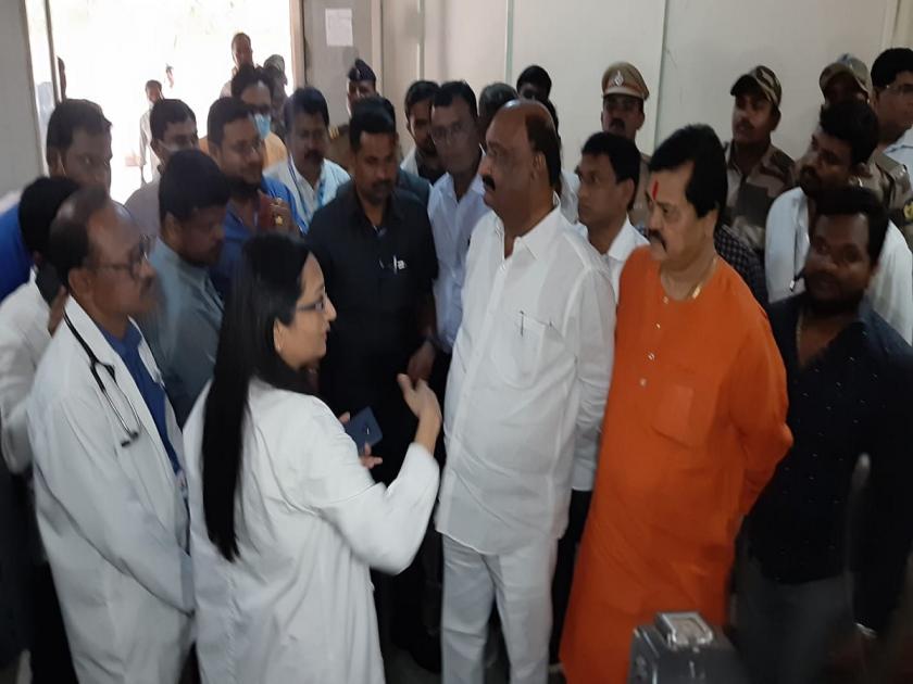 Guardian Minister sandipan bhumre reviewed Ghati Hospital | पालकमंत्र्यांनी घेतला घाटी रुग्णालयाचा आढावा; चिठ्ठीमुक्त घाटीसाठी प्रयत्नाची ग्वाही