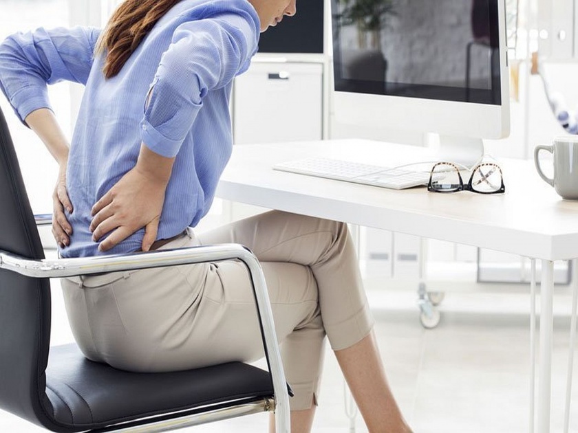 ‘Work from home’ has led to an increase in back pain | ‘वर्क फ्रॉम होम’मुळे वाढू लागले पाठीचे आजार; ४१.२ टक्के जणांची पाठदुखीची तक्रार