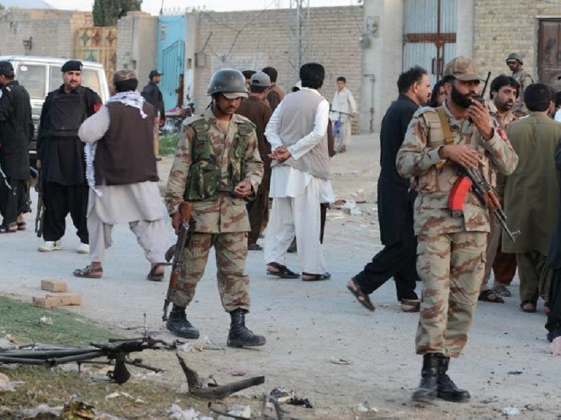 Balochistan Liberation Front launches major attack on Pakistani troops, killing several soldiers | बलुचिस्तान लिबरेशन फ्रंटचा पाकिस्तानी सैन्यावर मोठा हल्ला, अनेक सैनिक ठार