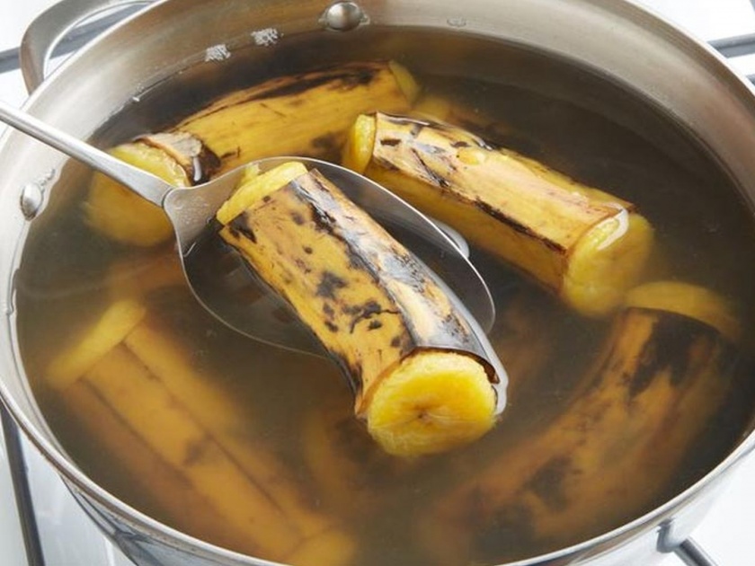 Banana tea health benefits and use in weight loss | वजन कमी करण्यासाठी 'बनाना टी' करेल मदत; असा करा तयार