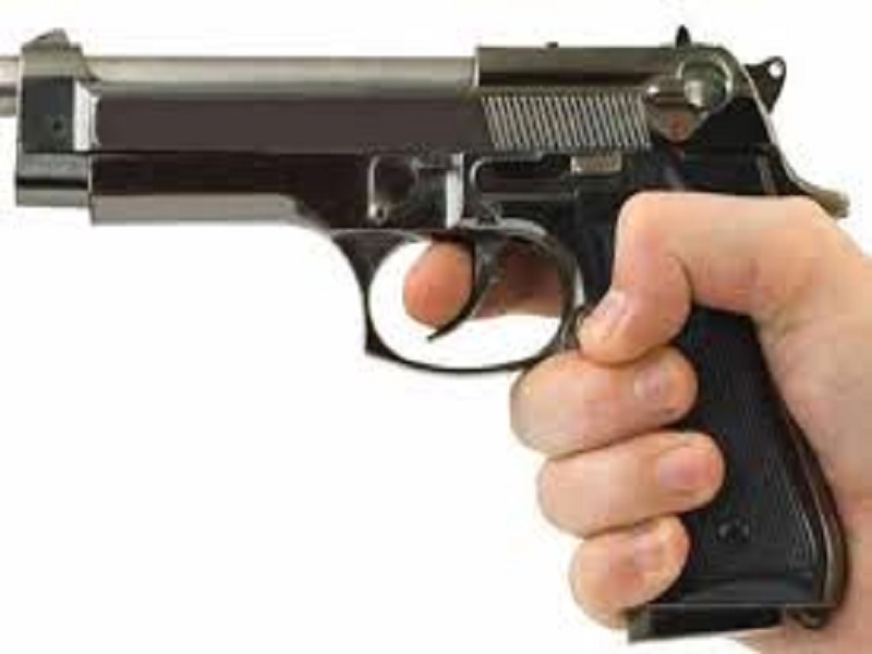 7 weapons arms licenses canceled in Ratnagiri | रत्नागिरीत ७ जणांचे शस्त्र परवाने रद्द