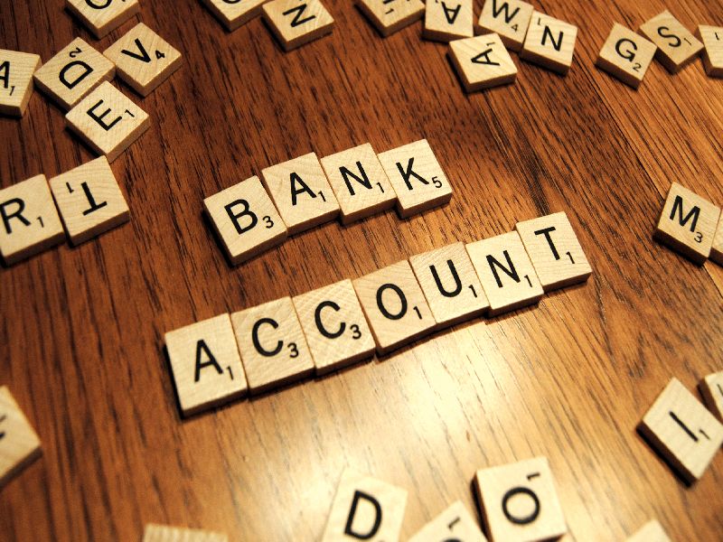 Bank accounts of seven municipal corporations of Jalgaon district frozen | जळगाव जिल्ह्यातील सात नगरपालिकांचे बँक खाती गोठविली