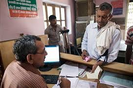 Kolhapur: Issuance of certificate of affidavit, week certificate, and twenty five thousand pensioners | कोल्हापूर : हयातीच्या दाखल्यांसाठी आठवड्याची मुदत, पंचवीस हजार निवृत्ती वेतनधारकांचे दाखले सादर