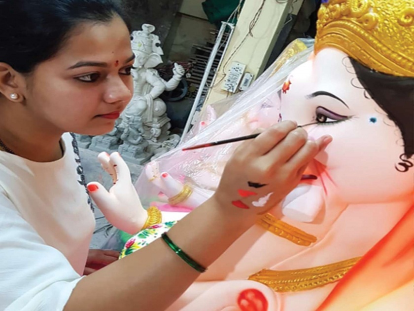 50 Ganesh idols leave in Bangkok | बँकॉकमध्ये ५० गणेशमूर्ती रवाना