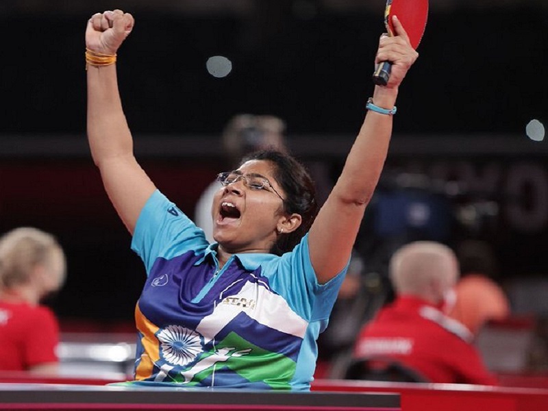 India's Bhavinaben Patel wins silver medal in women's singles class 4 table tennis event in Tokyo Paralympics | Paddler Bhavina Patel wins historic silver medal : भारताच्या भाविना पटेलची 'रौप्य' क्रांती!