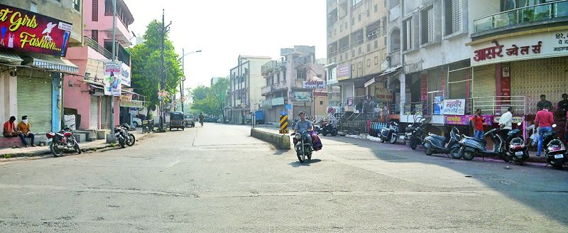 Pan shops, chats, restaurants, eateries closed in Nagpur | नागपुरात पानटपऱ्या, चहाटपऱ्या, रेस्टॉरंट, खानावळी बंद